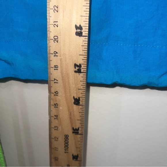 Gotcha Vintage 90’s Windbreaker With Zipper Kangaroo Pocket Men’s Size Large - Picture 14 of 16